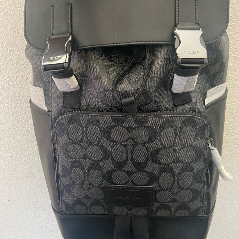Nwt Coach backpack